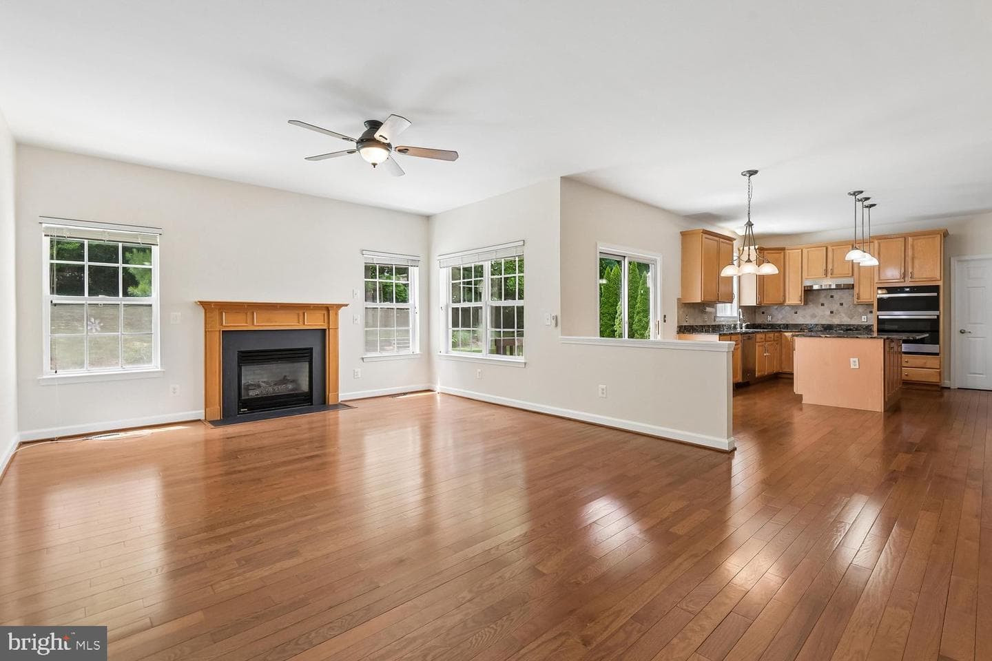 3225 Homewood Road photo 6