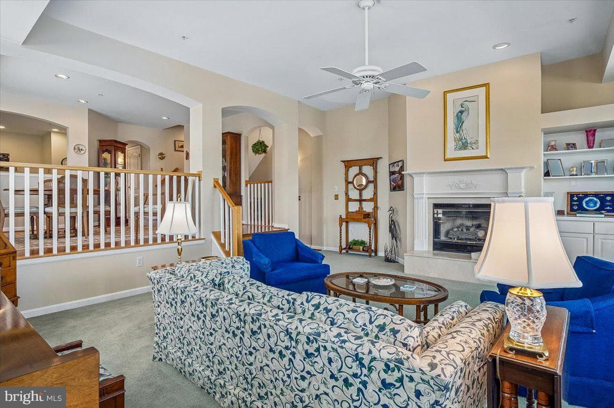 7001 Clinton Court #7b photo 8