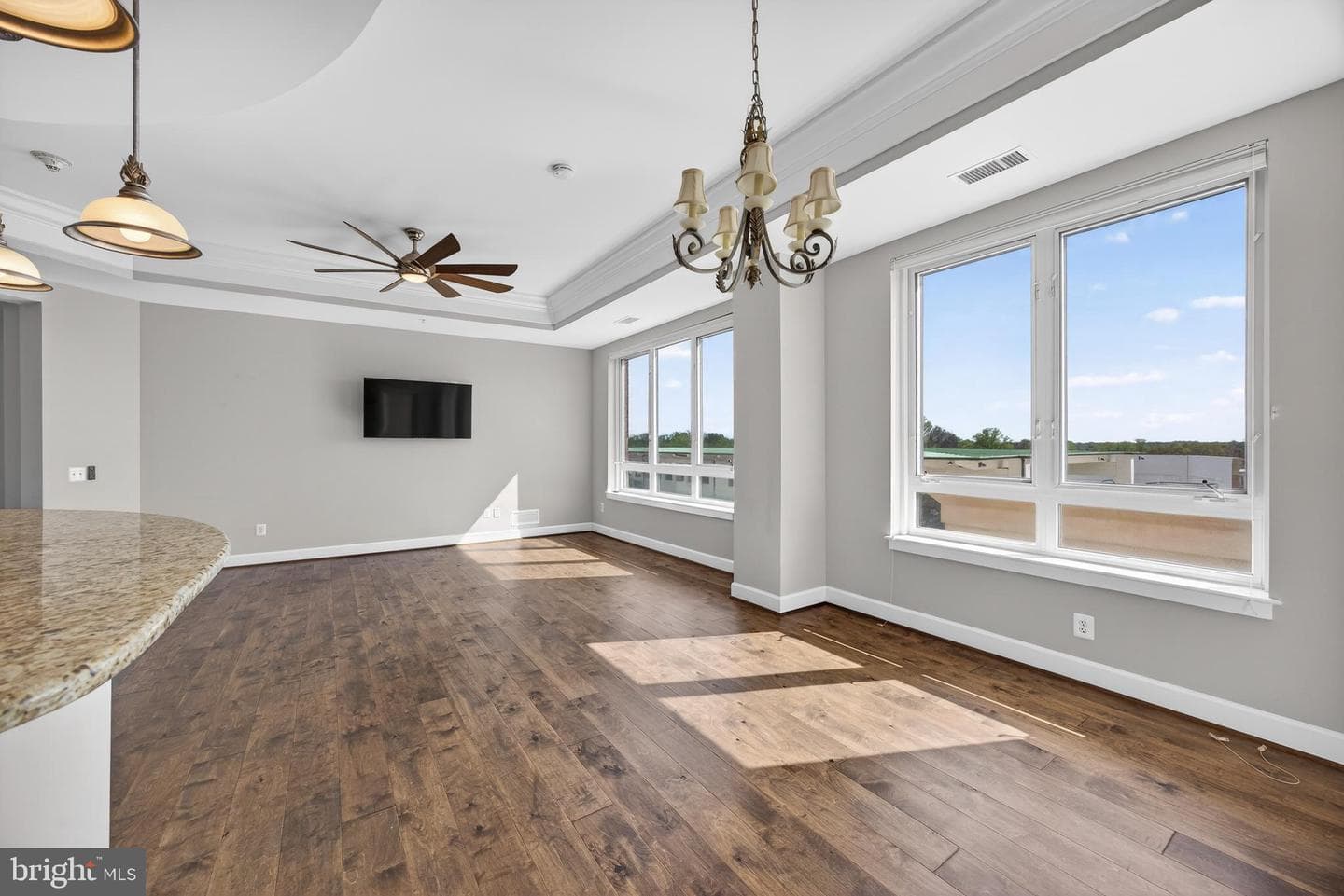 1915 Towne Centre Boulevard #403 photo 14