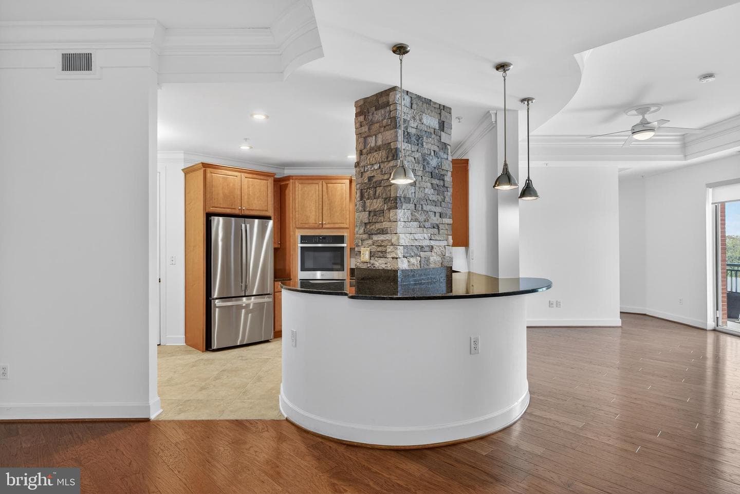 1915 Towne Centre Boulevard #513 photo 6