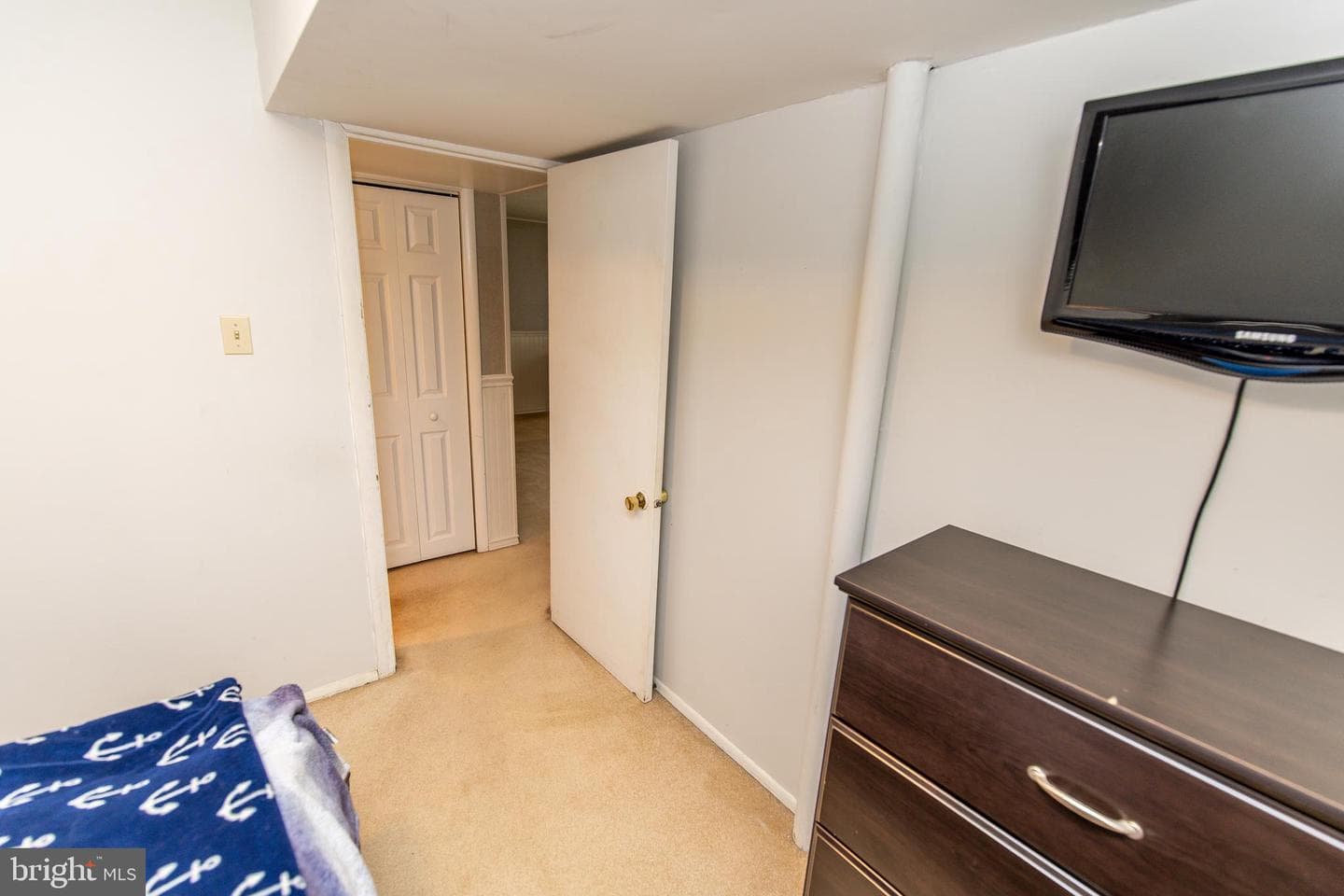 8221 Bernard Drive N photo 24