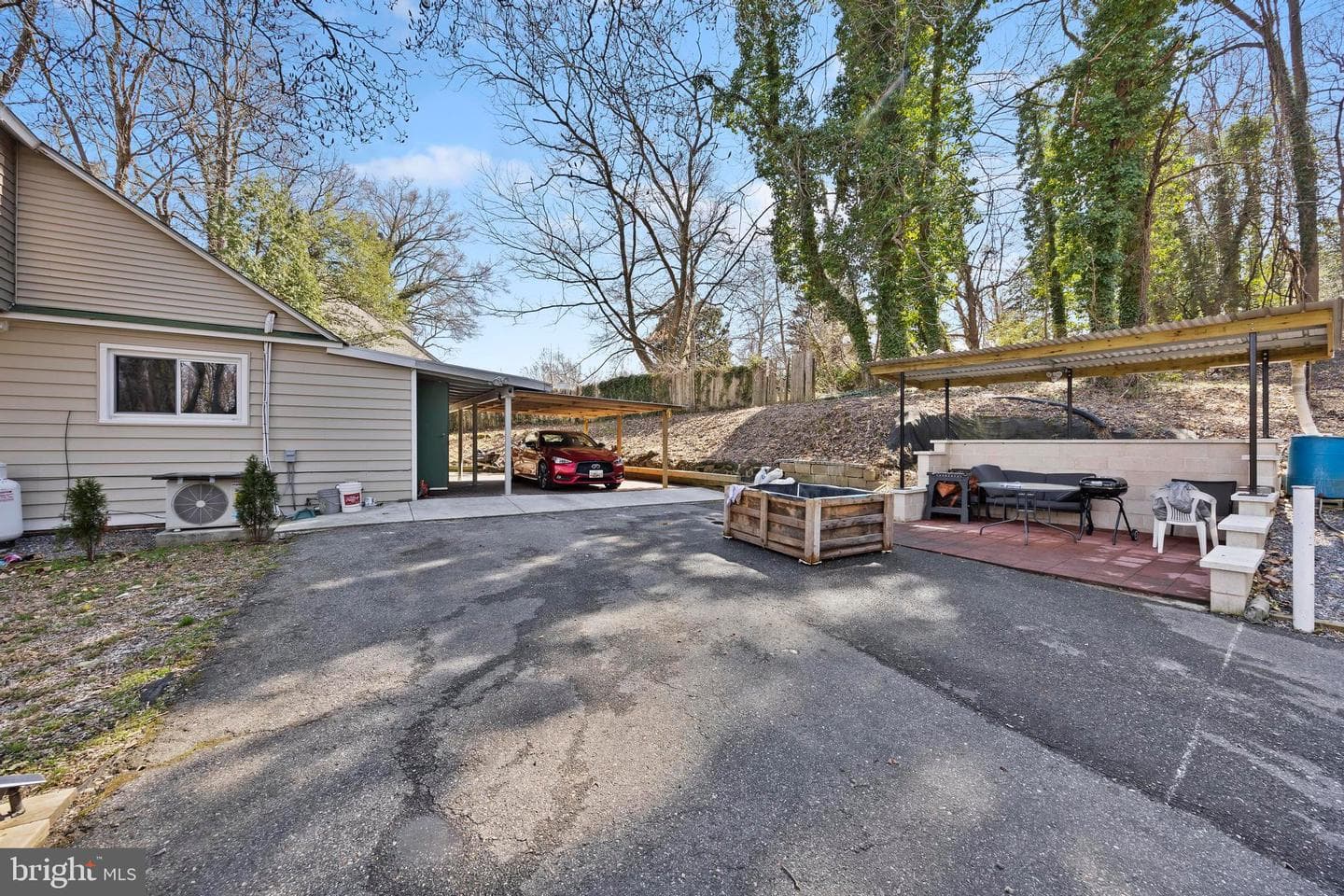 452 Kyle Road photo 6