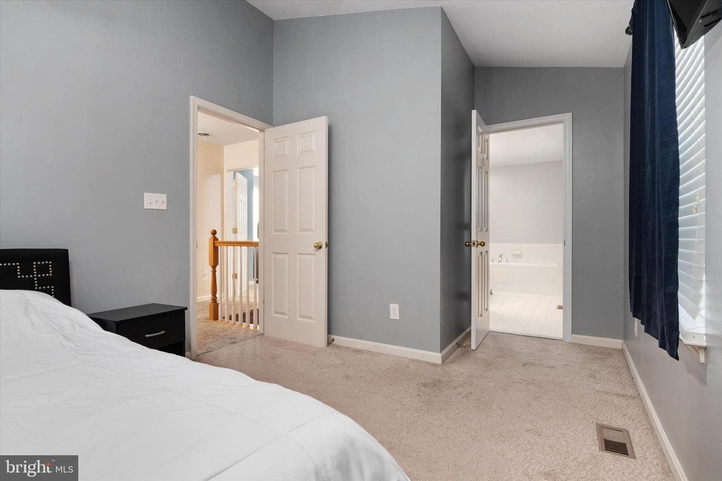 462 Lincoln Drive photo 15
