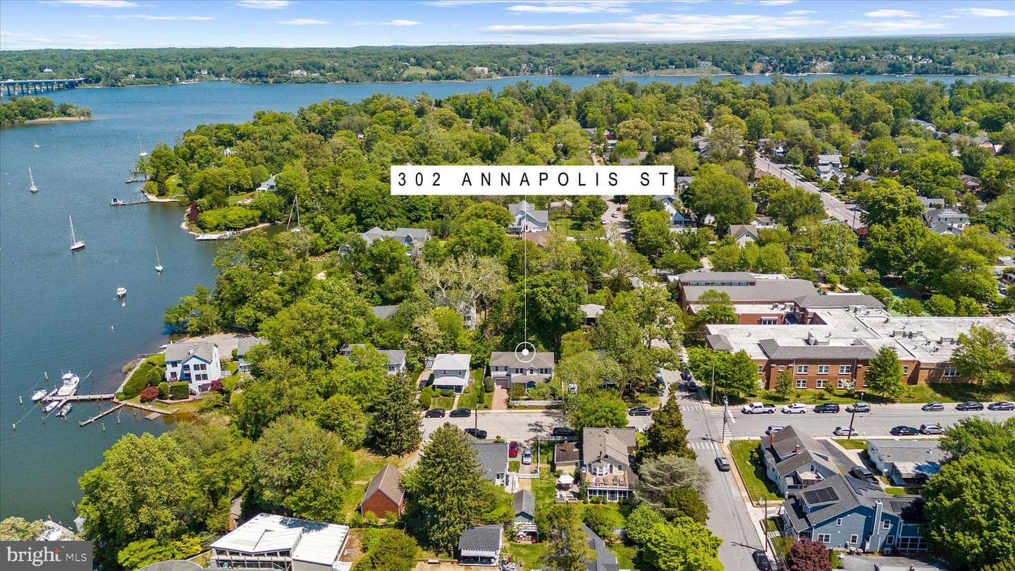 302 Annapolis Street photo 84