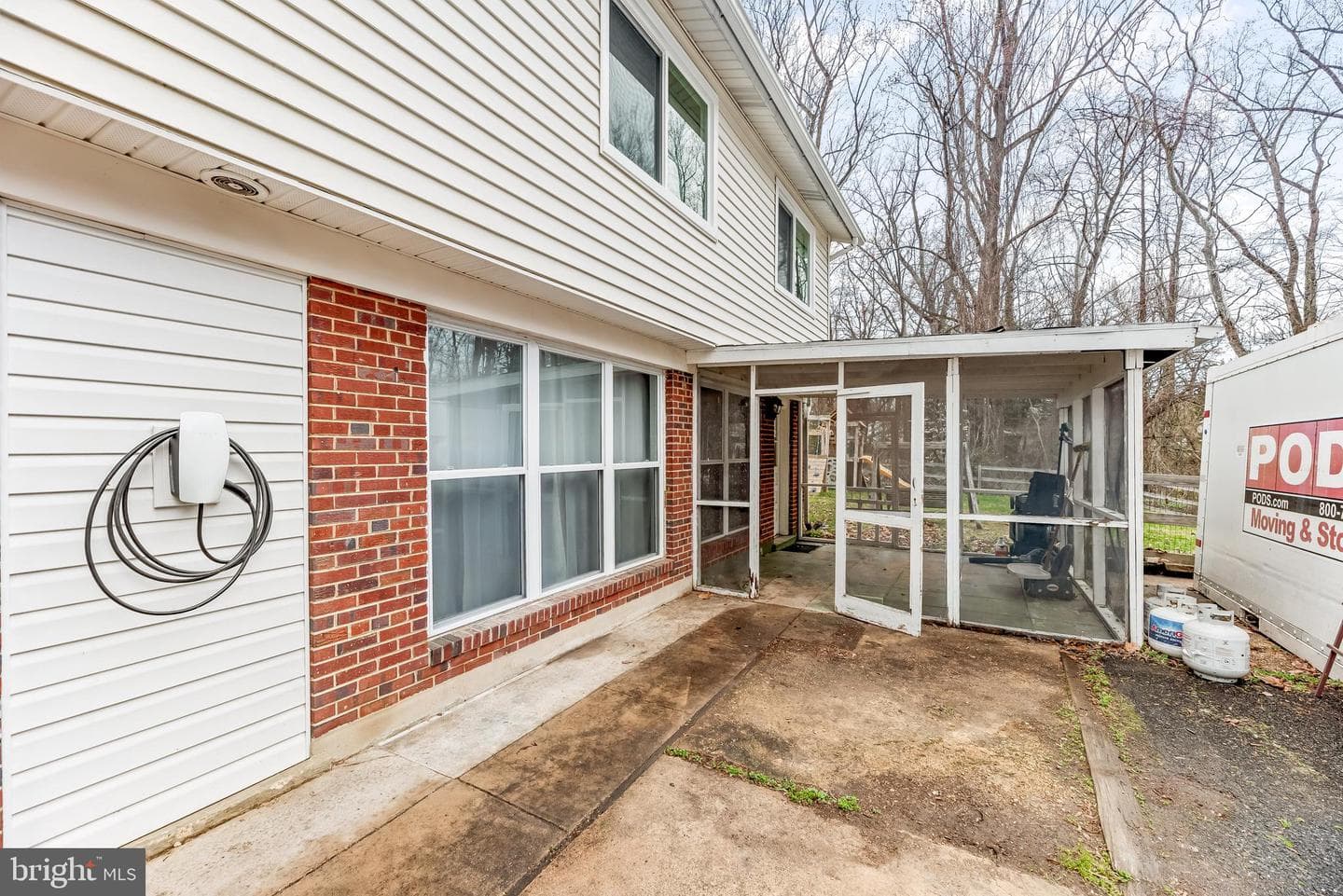 207 1st Street photo 26