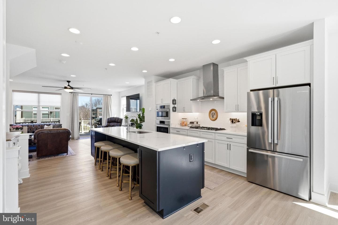 3311 Streamlet Ln, Laurel