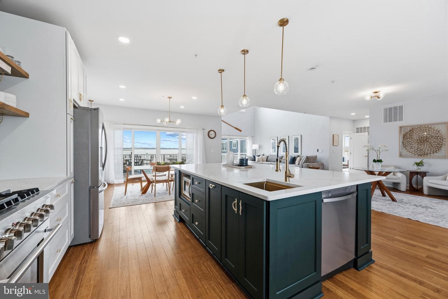 3675 1st Avenue photo 14