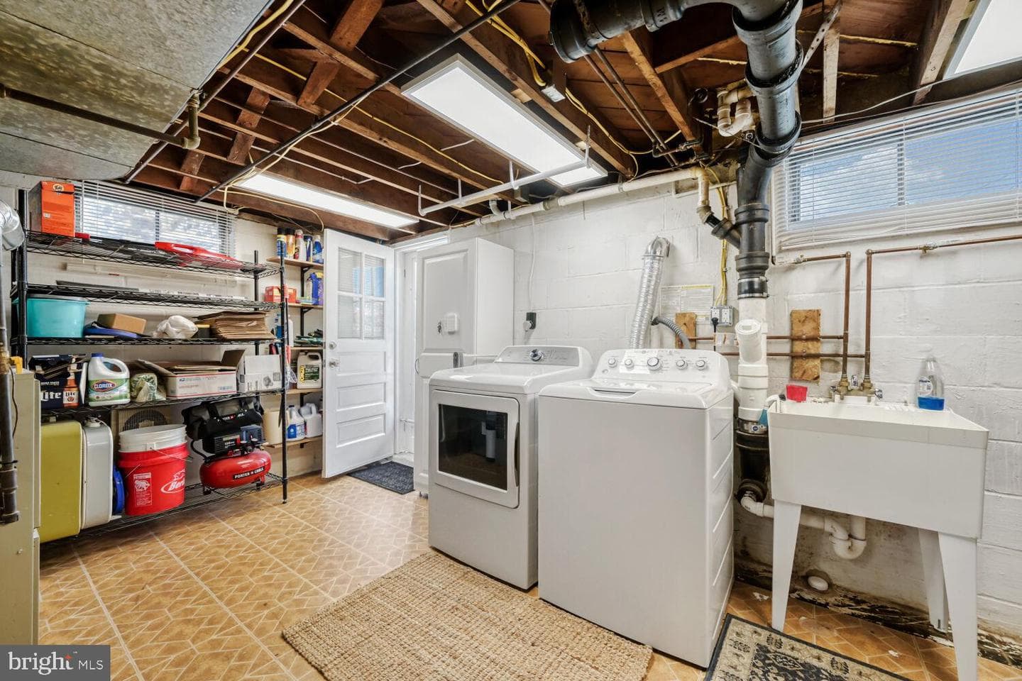 5711 Redmond Street photo 24