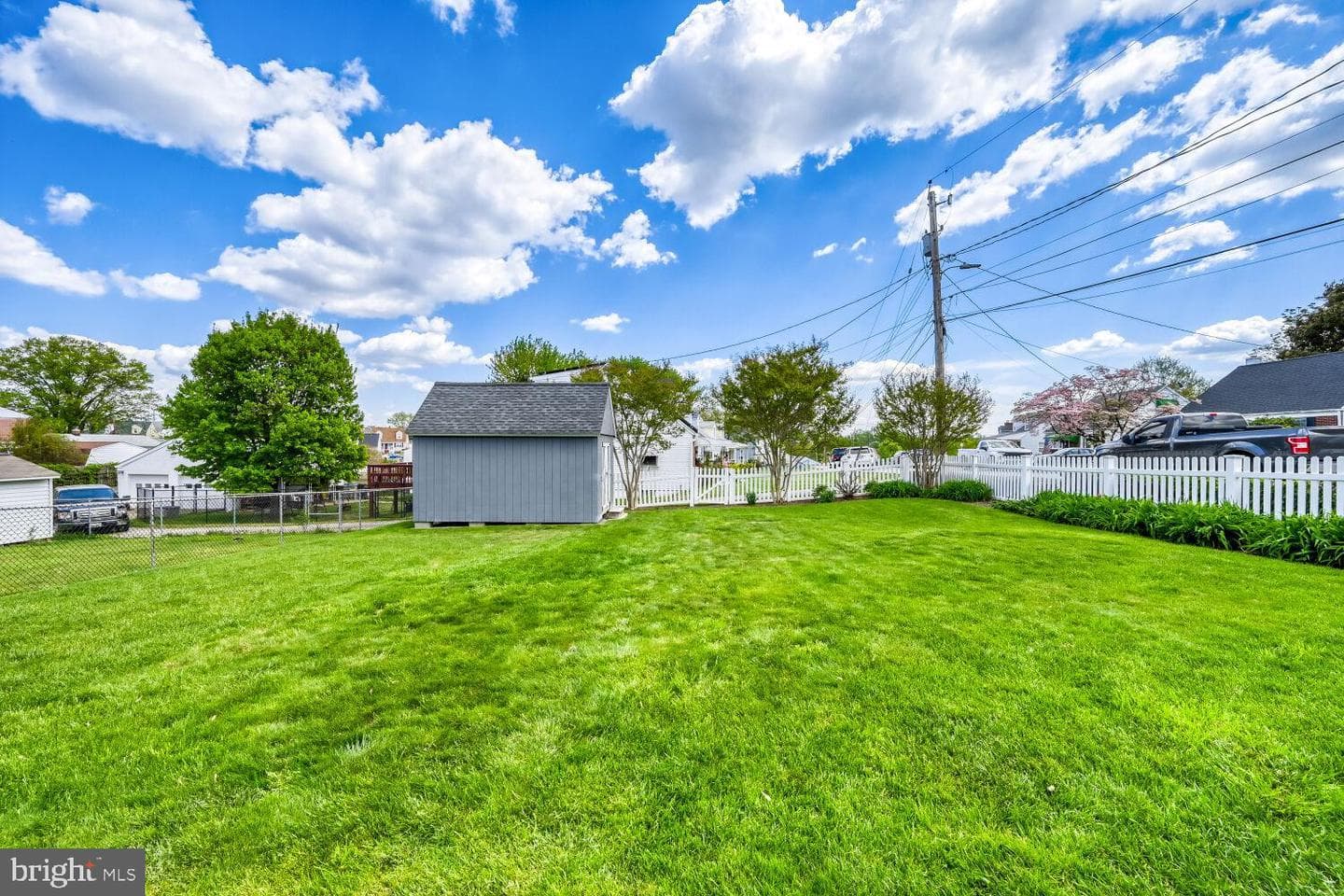 5711 Redmond Street photo 28