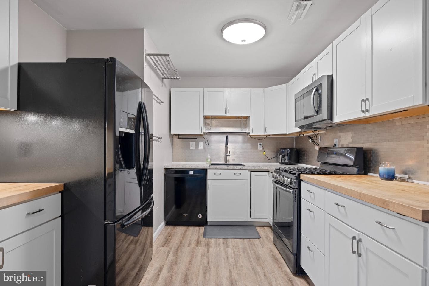 258 Heartwood Court photo 8