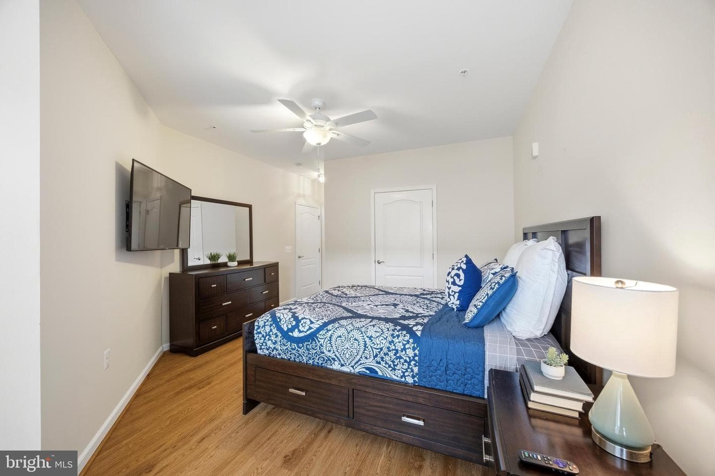 1405 Wigeon Way #202 photo 18
