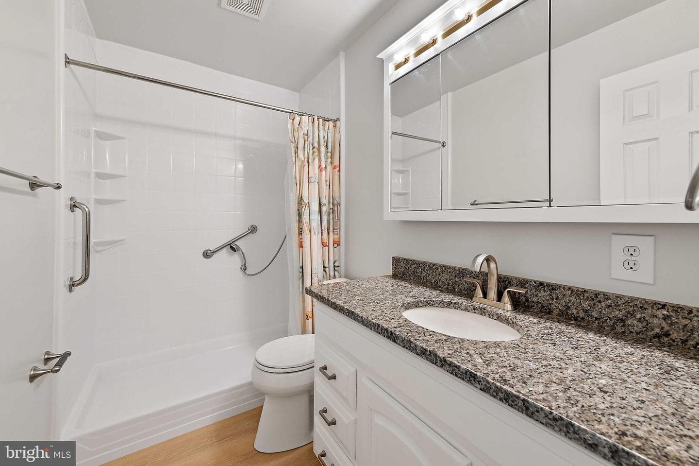 130 Dumbarton Drive photo 24