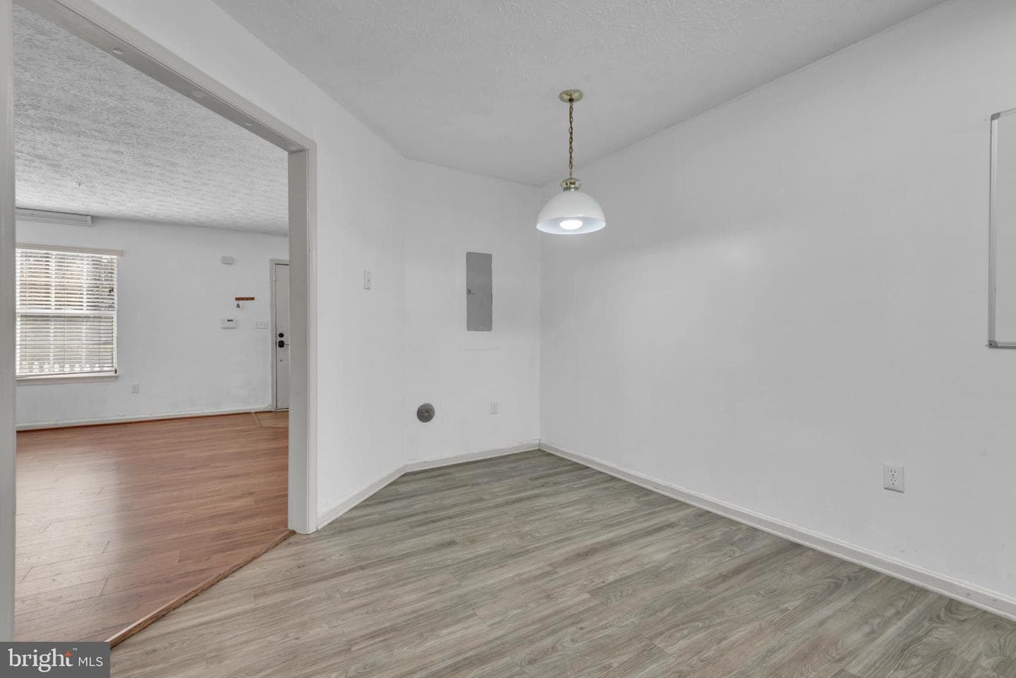 40 Ironstone Court #j photo 11