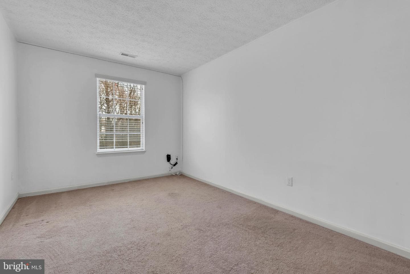 40 Ironstone Court #j photo 15