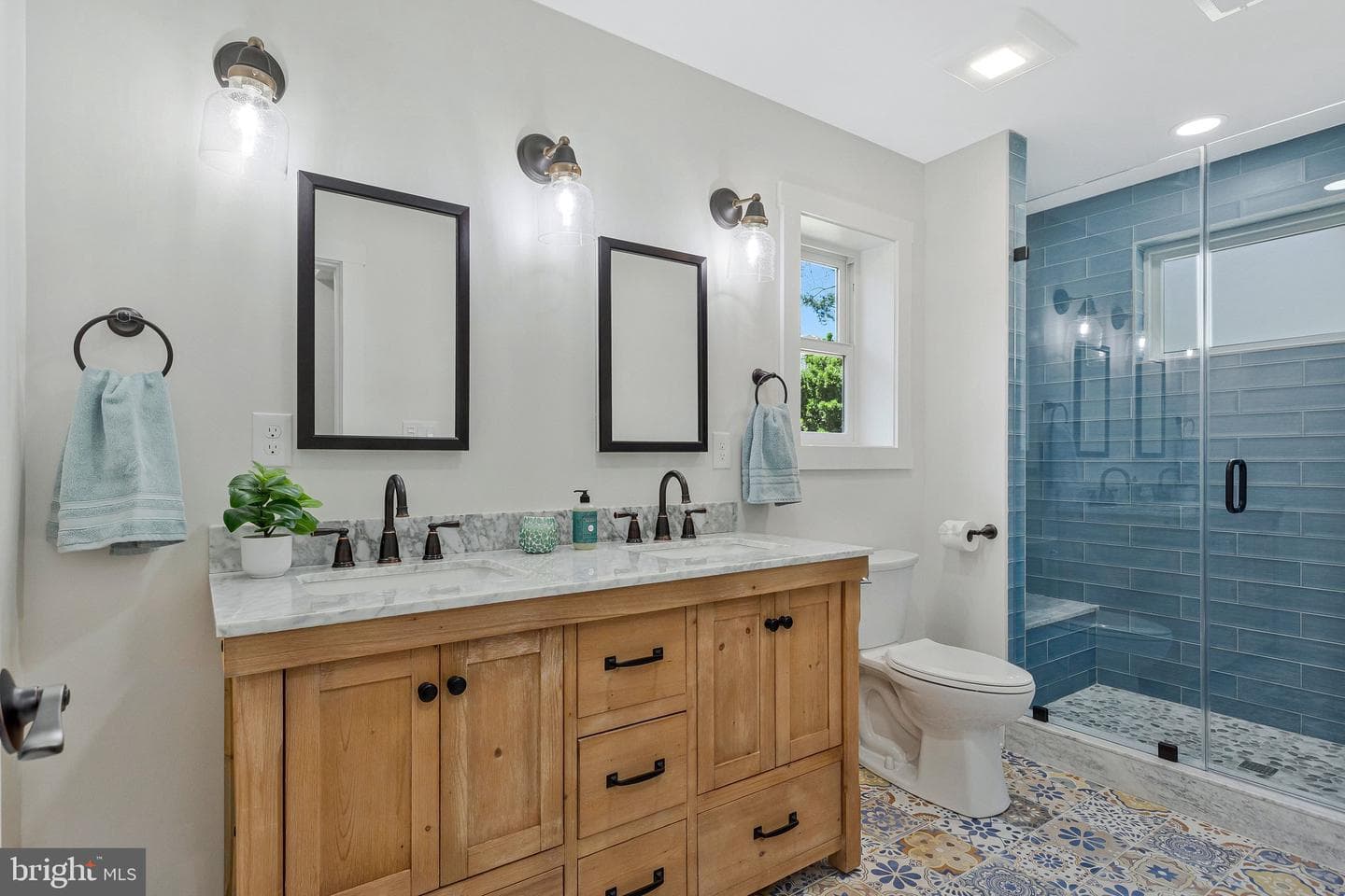 1268 Hayes Road photo 28