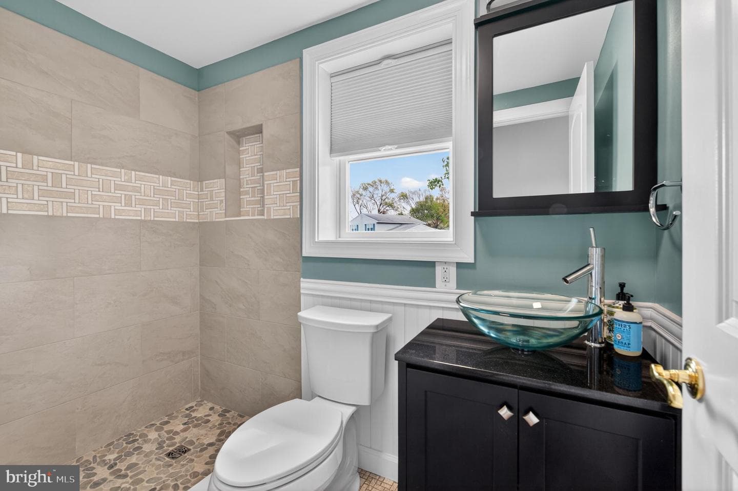416 Sudbury Road photo 27