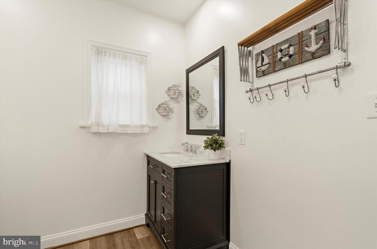 311 South Drive photo 44