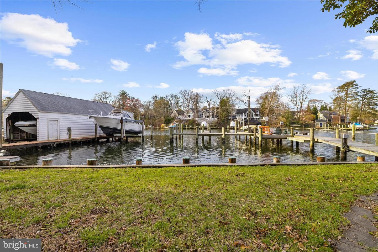 311 South Drive photo 47