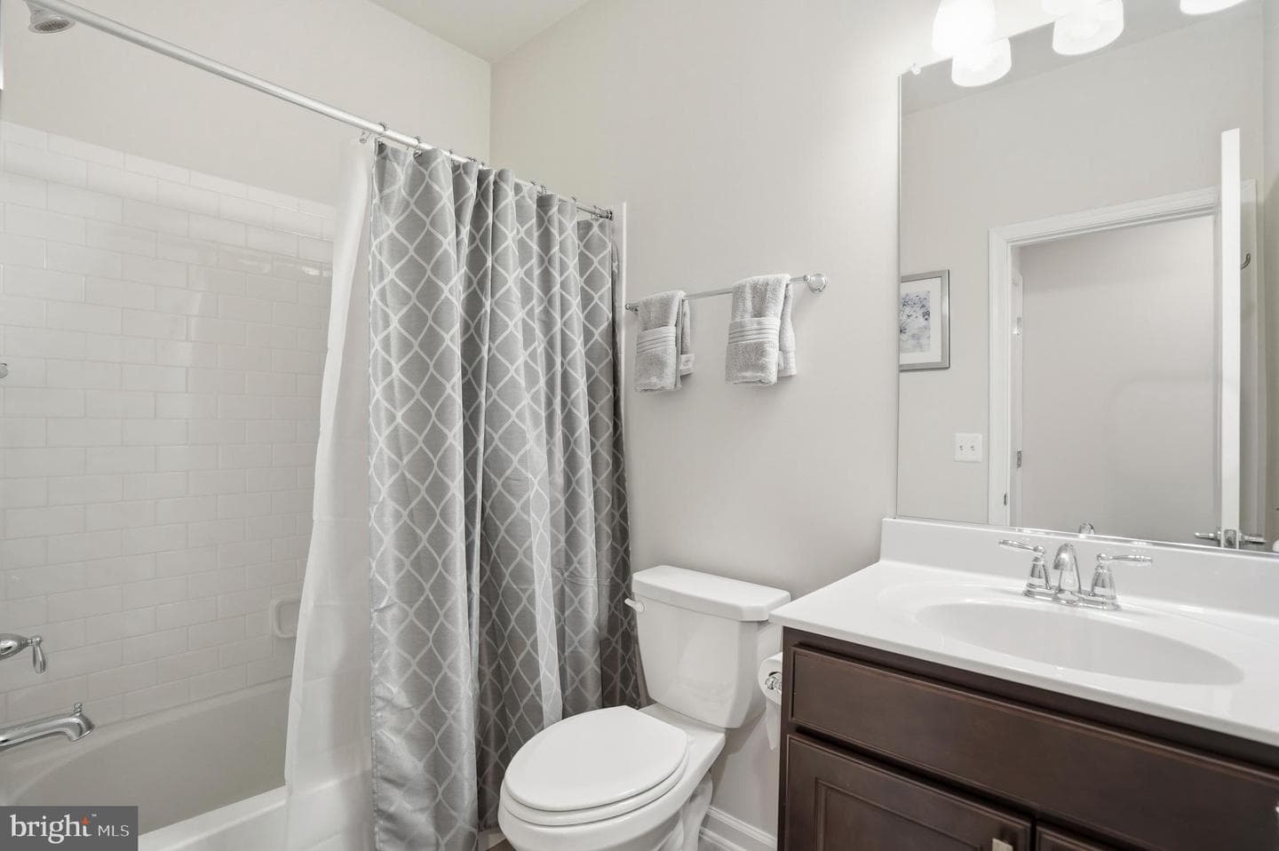 211 Narrowleaf Way photo 6