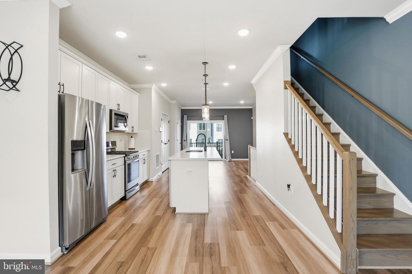 211 Narrowleaf Way photo 7