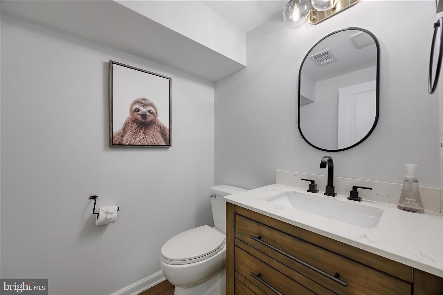 811 Teakwood Drive photo 44