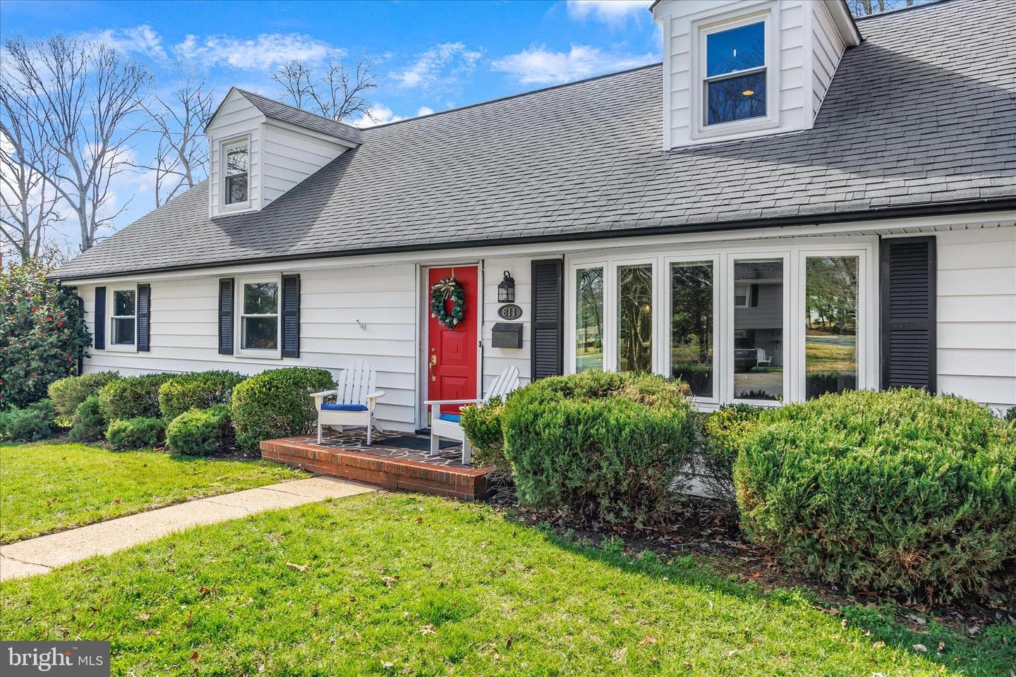 811 Teakwood Drive photo 5