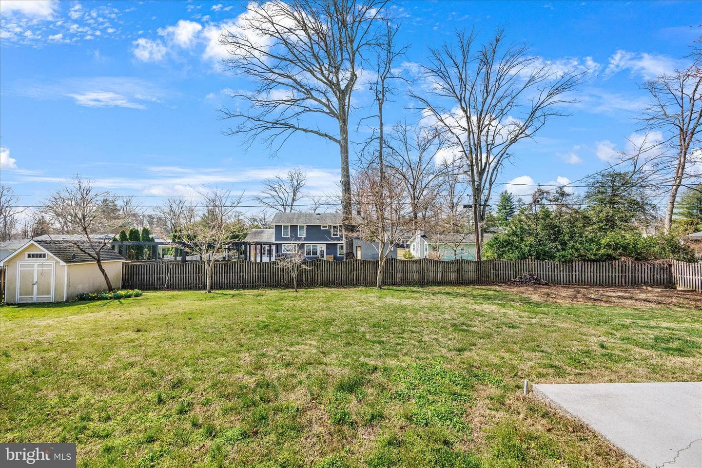 811 Teakwood Drive photo 52