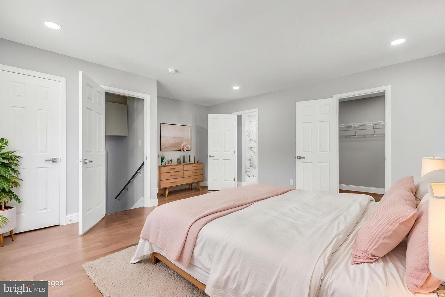 328 Beaghan Drive photo 10