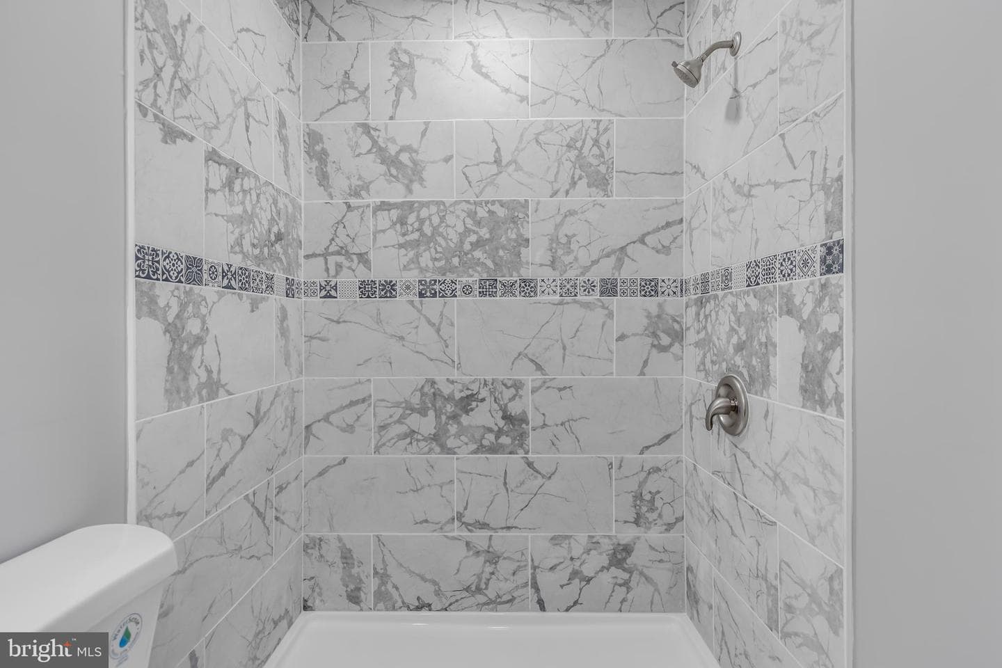 328 Beaghan Drive photo 38