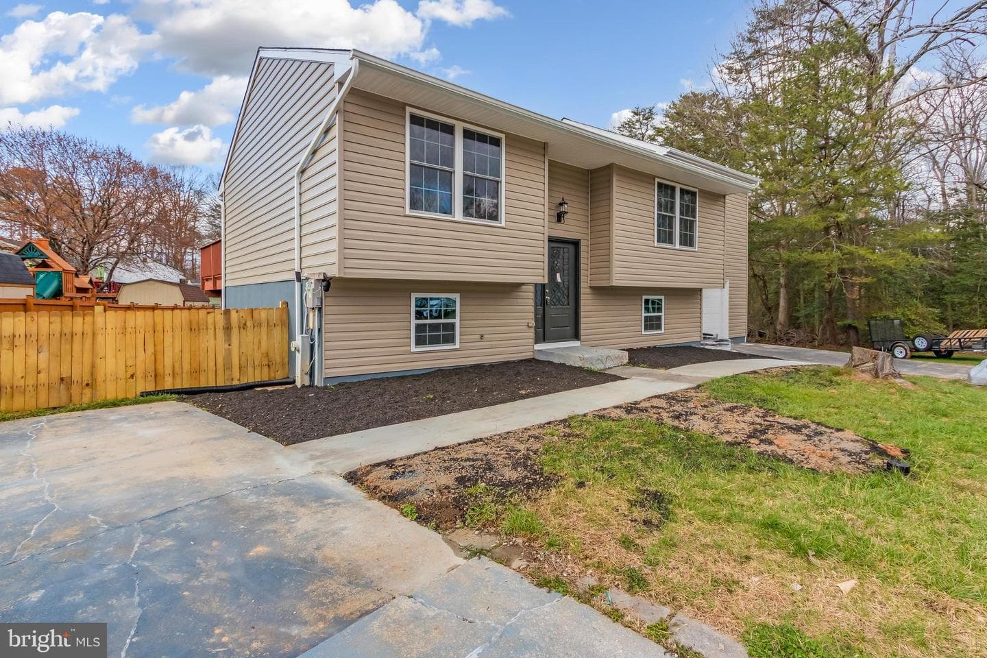 328 Beaghan Drive photo 43
