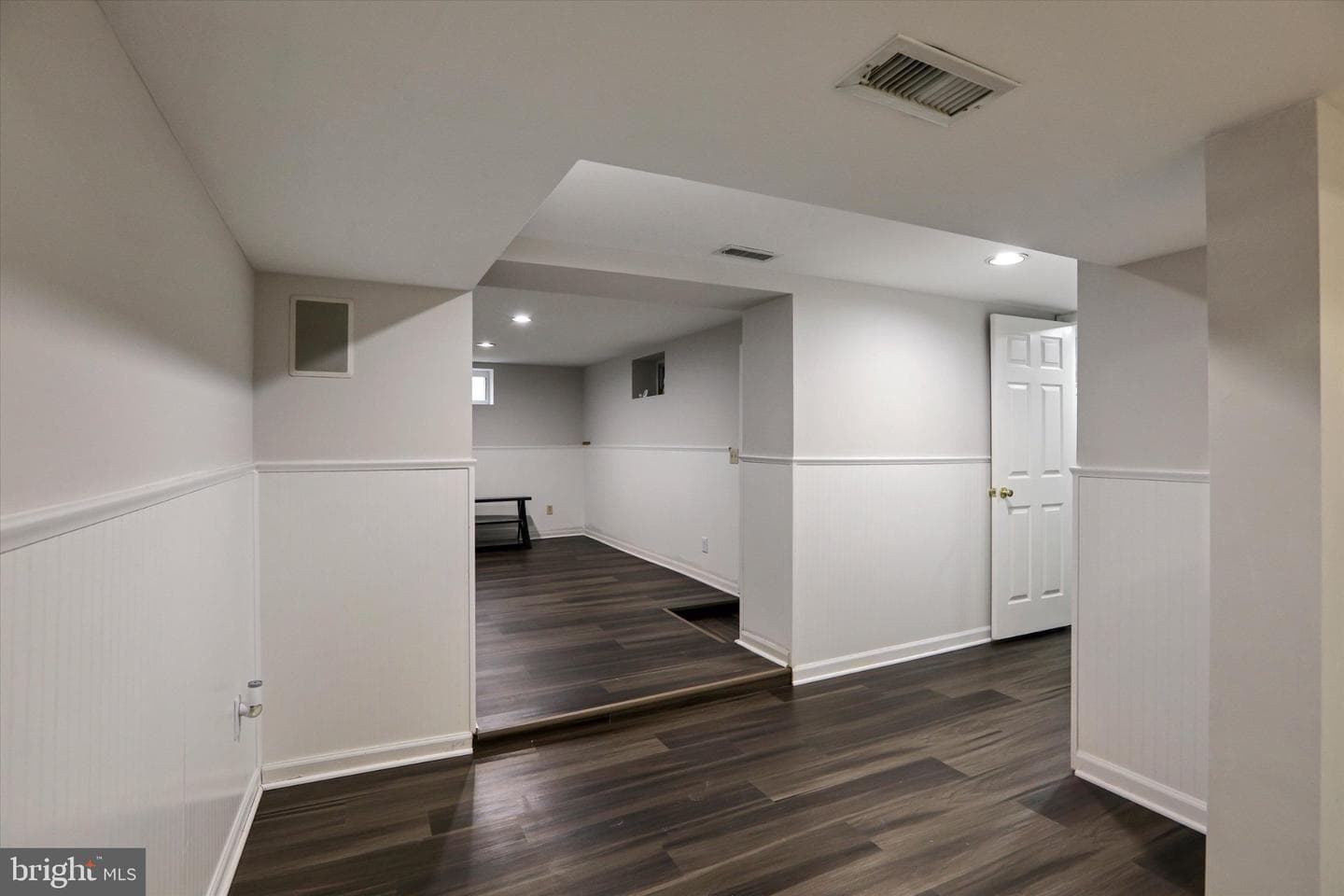 107 Ferndale Avenue photo 43