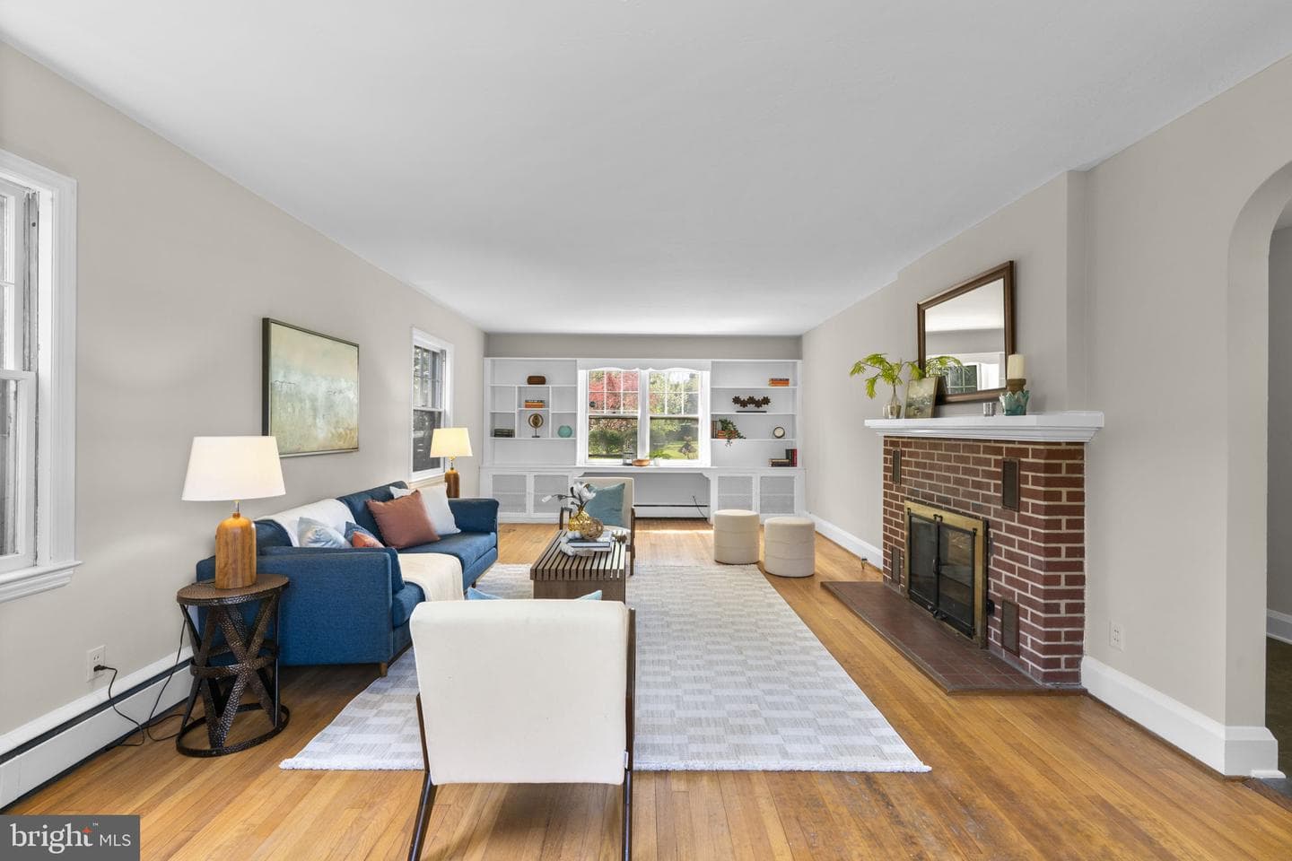 211 W Maple Road photo 5