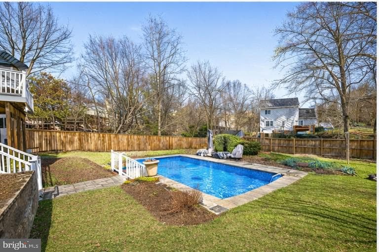 61 Marnel Drive photo 43
