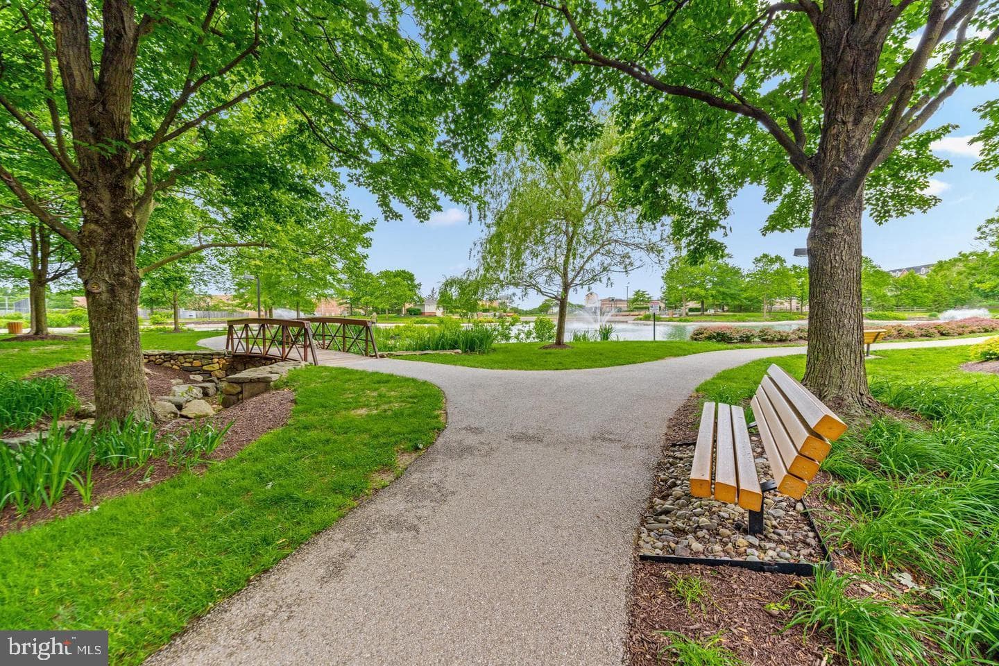 807 Oyster Court photo 29