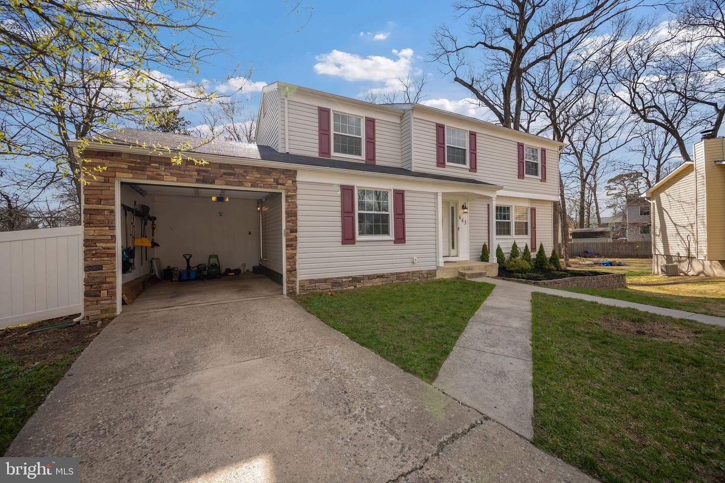 645 Ridgefield Court photo 49