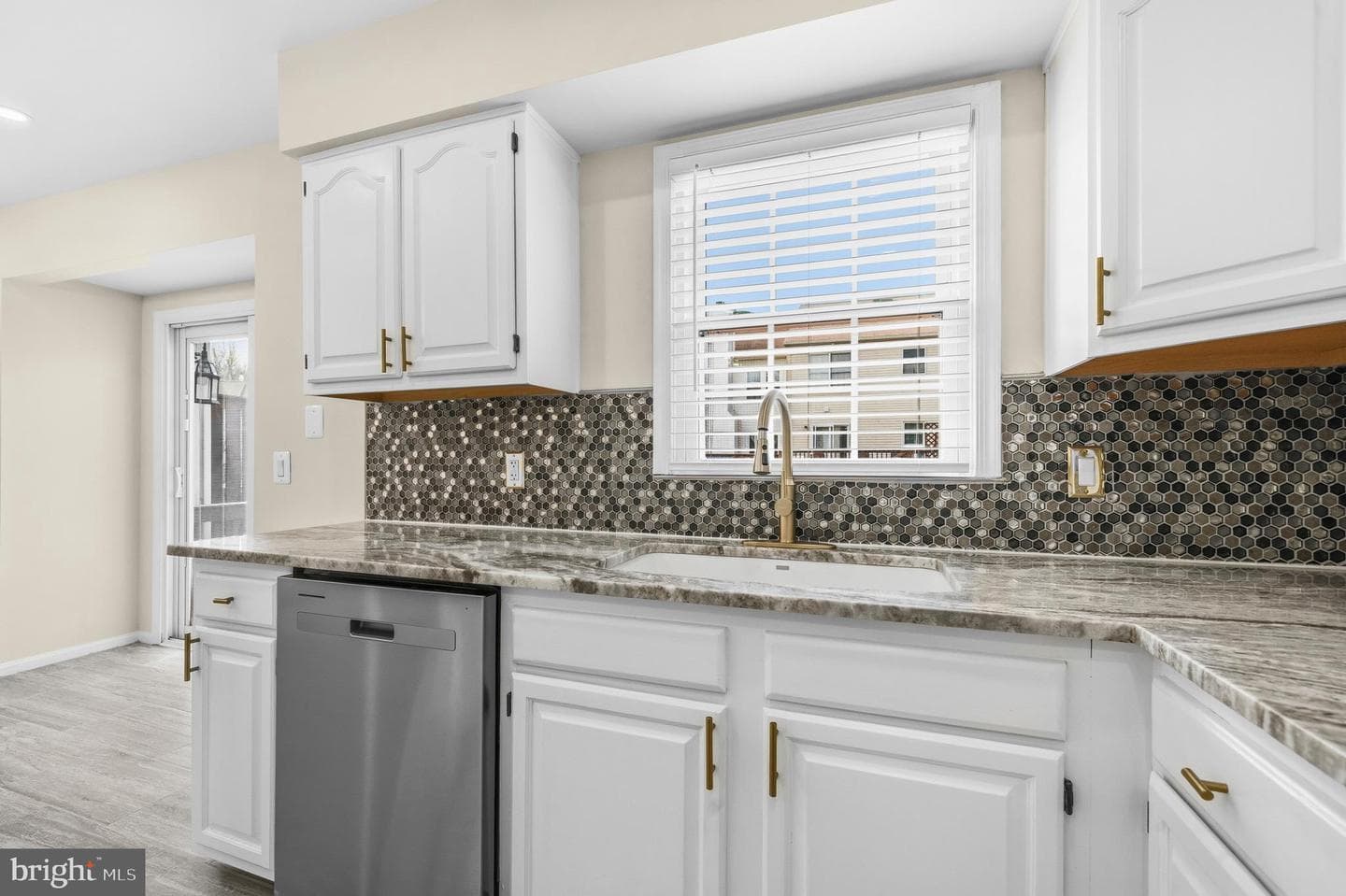 299 Saint Michaels Circle photo 15