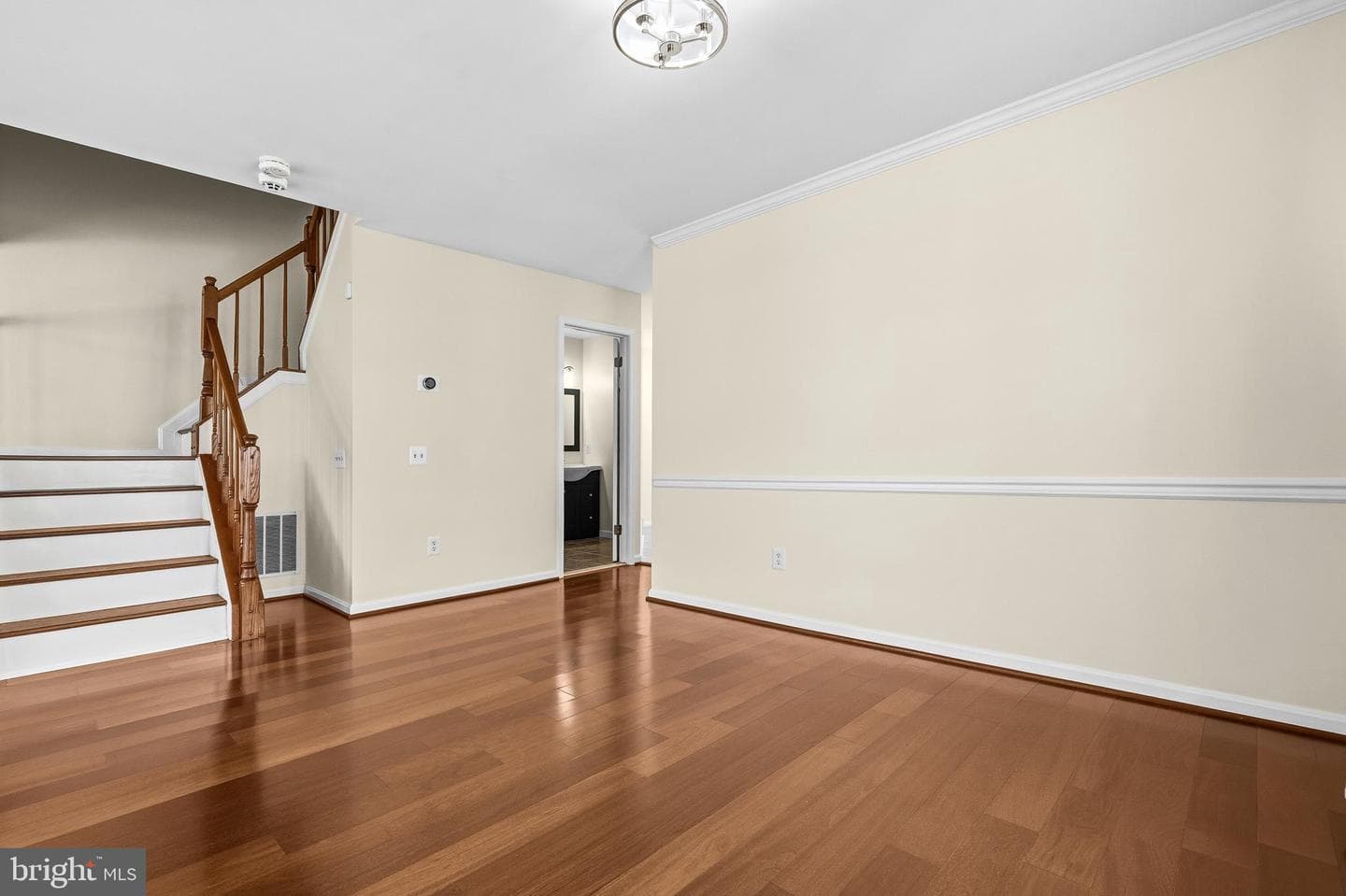 299 Saint Michaels Circle photo 7