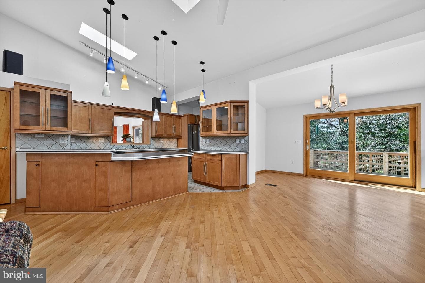 561 Arundel Drive photo 37