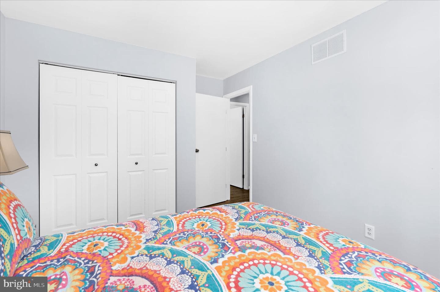 610 Sutton Drive photo 32