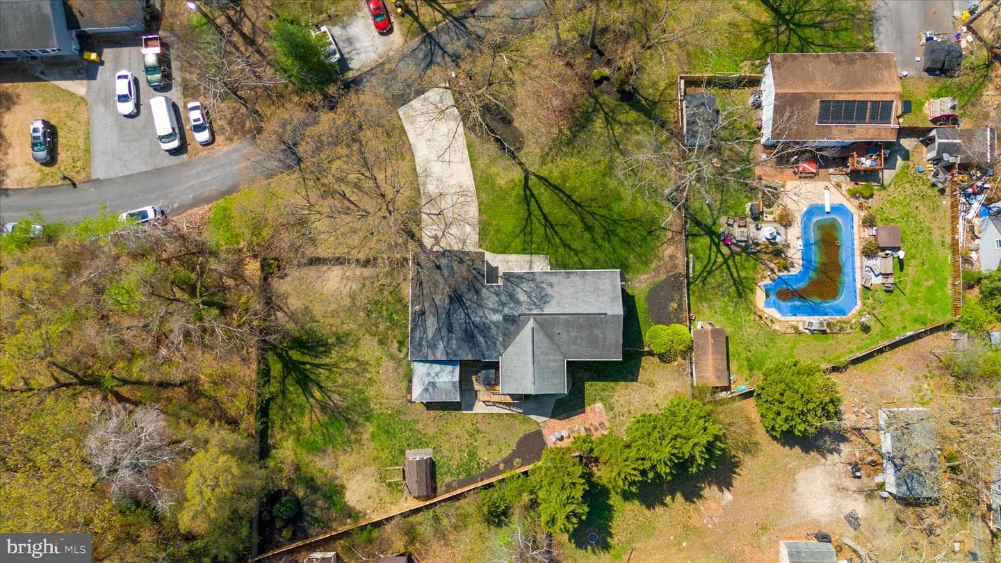 610 Sutton Drive photo 52