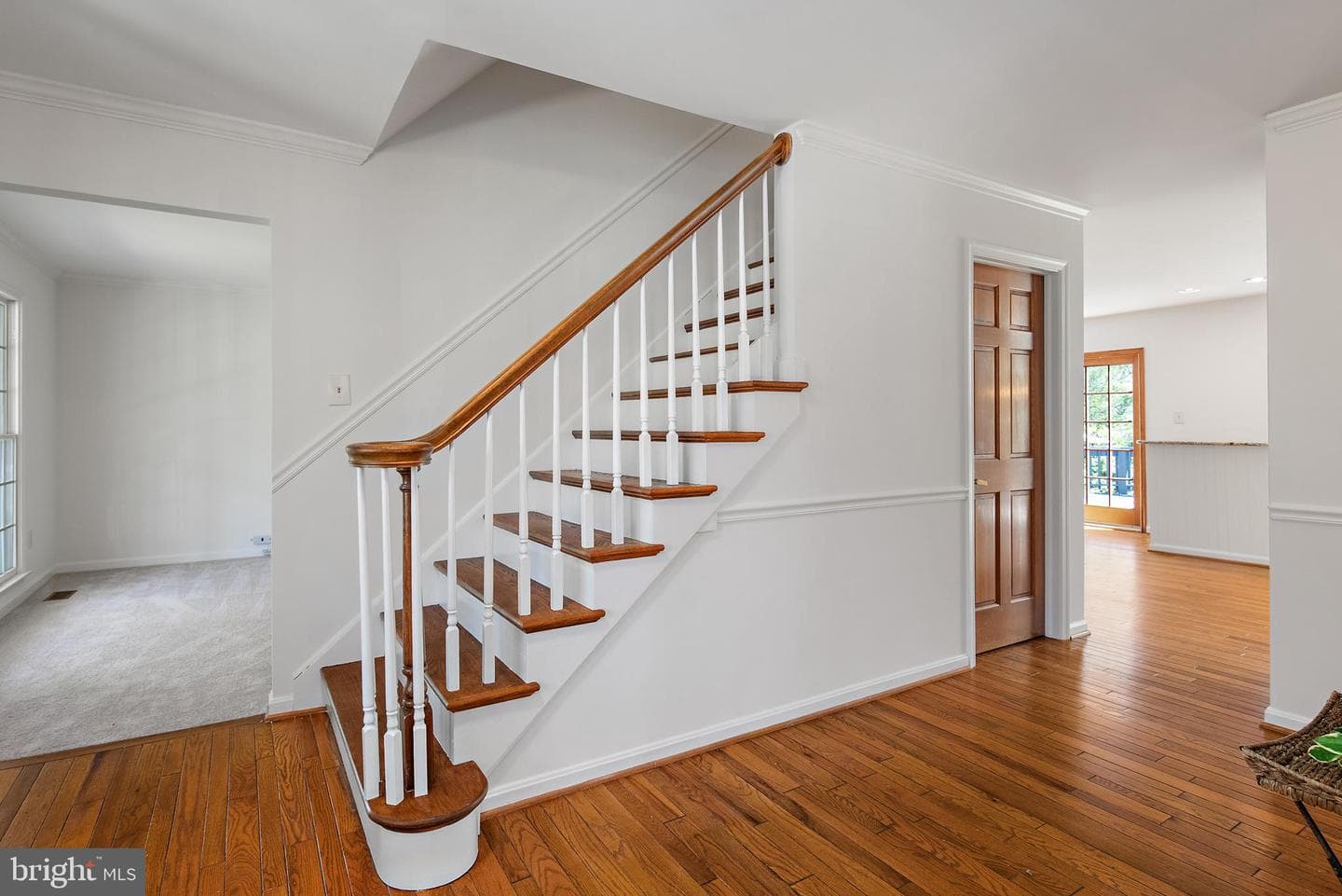 1788 Rochester Street photo 30