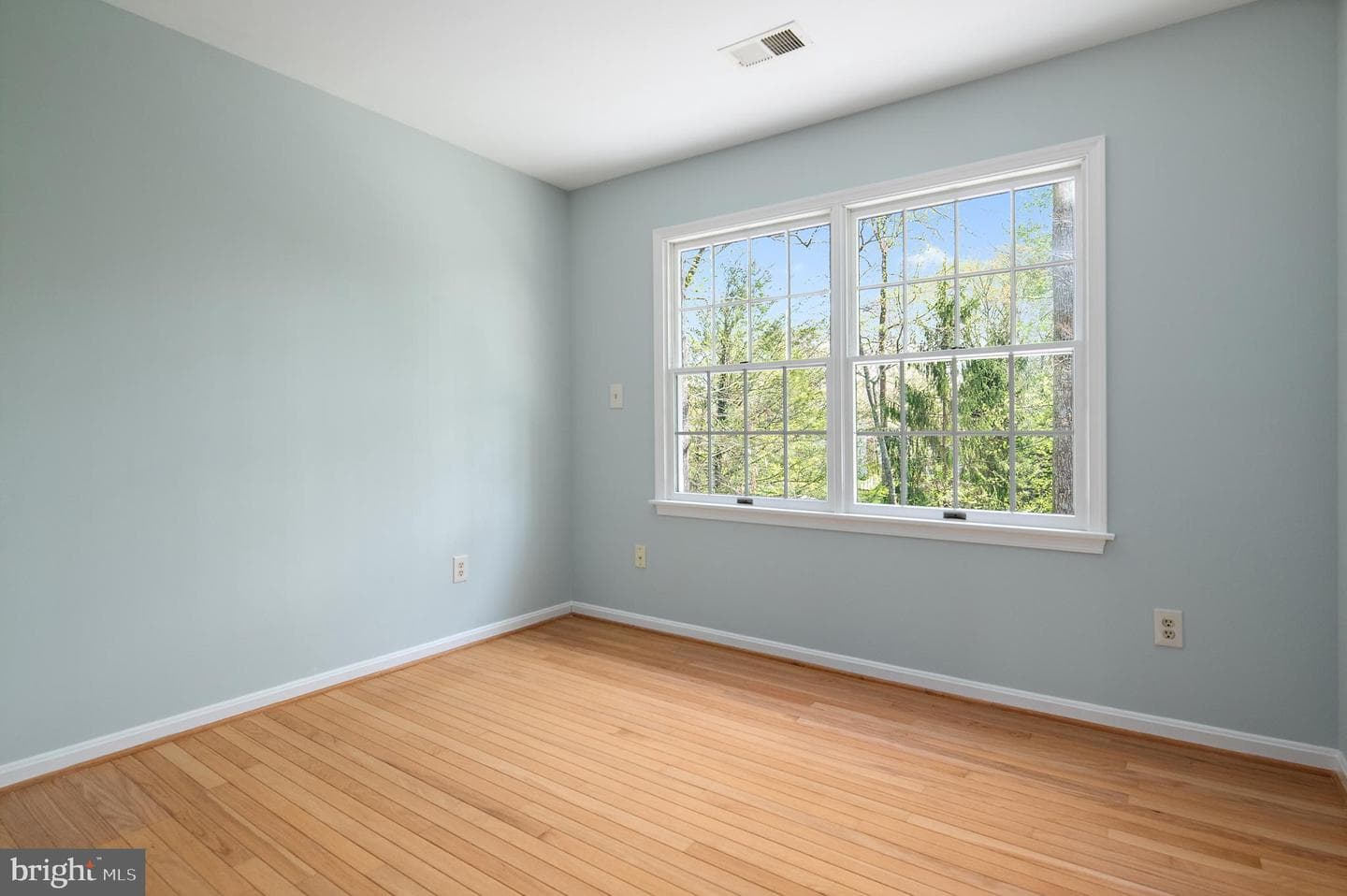 1788 Rochester Street photo 34