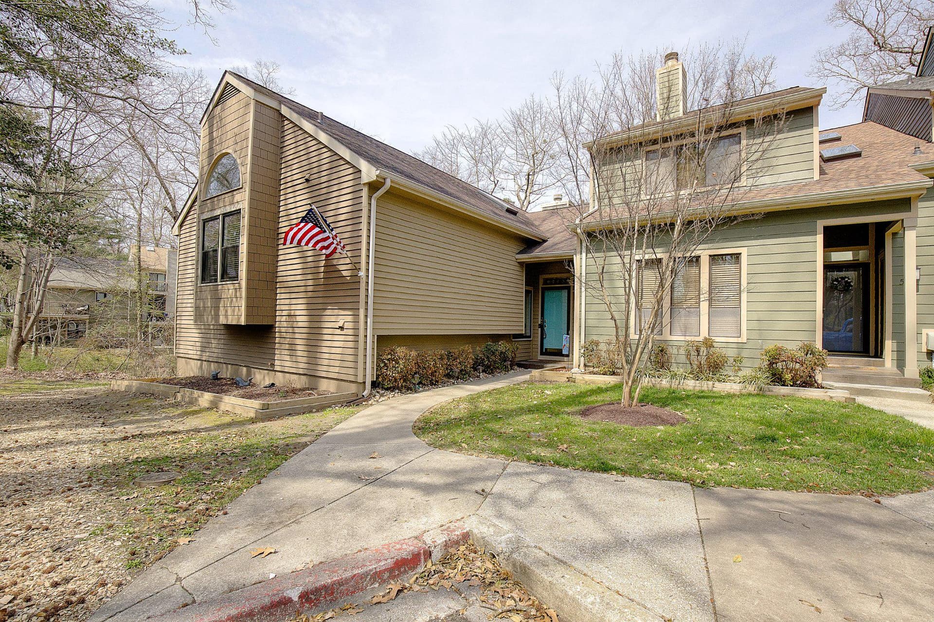 566 Fox Paw Trl Trail