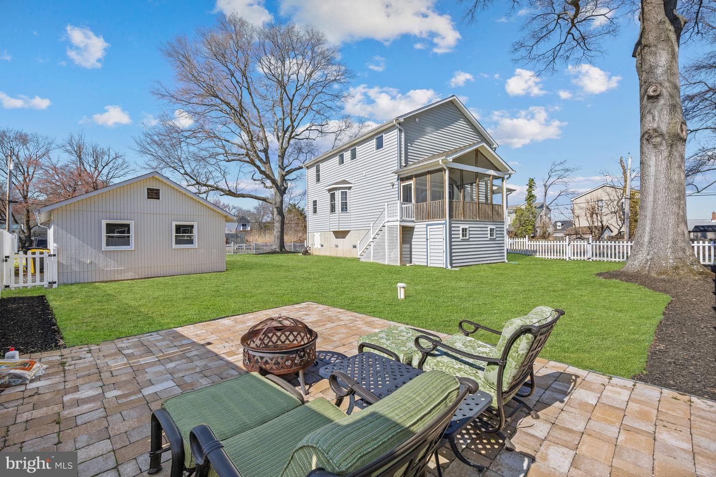 3700 Beach Drive Boulevard photo 19