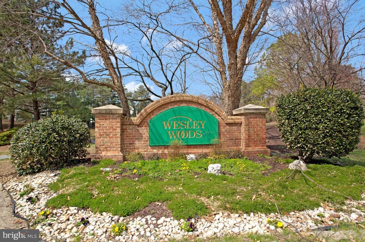 1833 Watch House Circle S photo 30