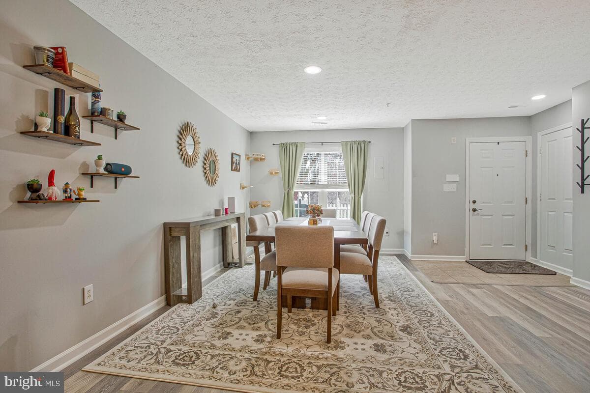 1833 Watch House Circle S photo 7