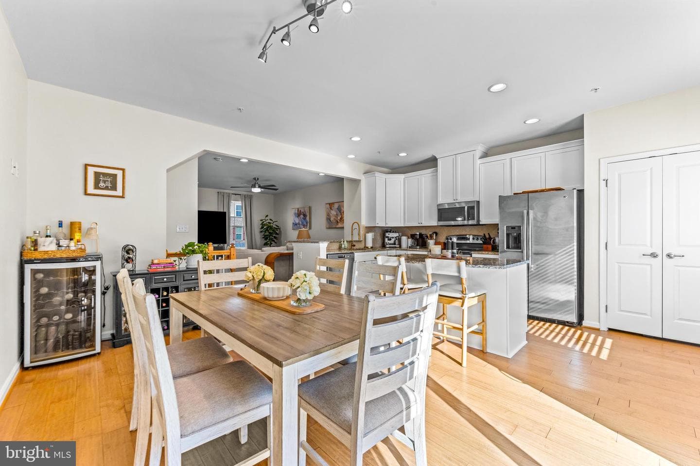 723 Apple Orchard Drive photo 24