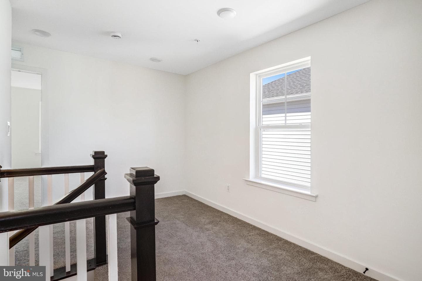 5737 Howard Drive photo 40
