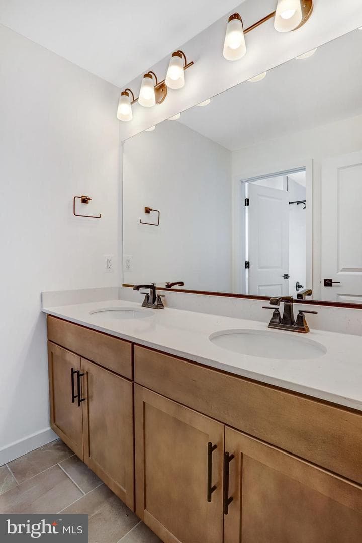5737 Howard Drive photo 49