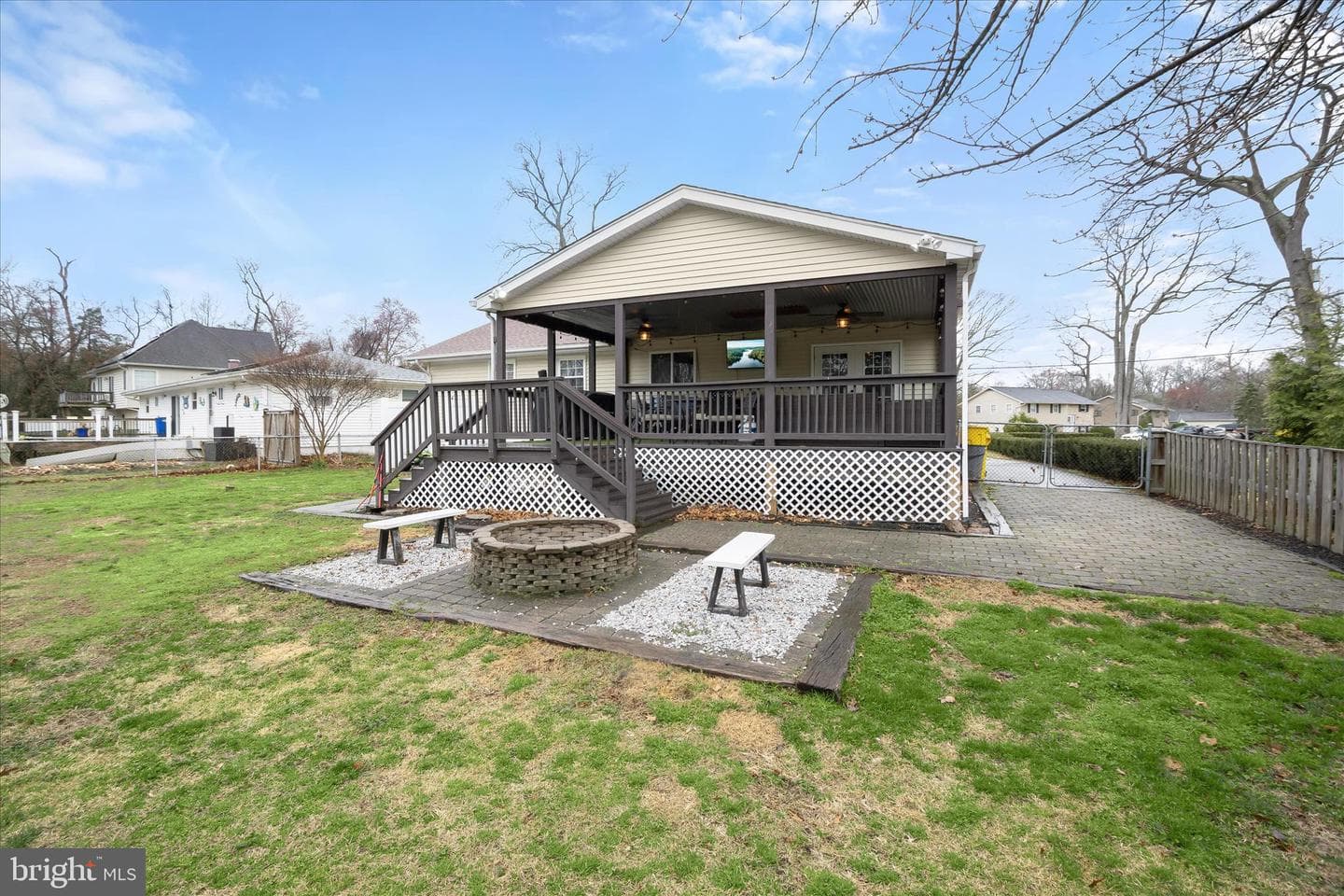 7905 E Riverside Drive photo 38